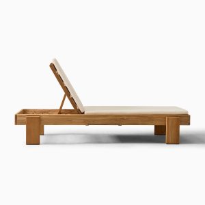 Outdoor Lounge Teak Wood – Nikmati Momen Santai di Alam Terbuka
